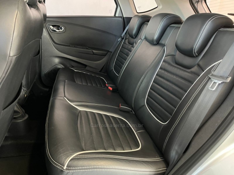 CAPTUR 1.6 LIFE 16V FLEX 4P AUTOMÁTICO - 2019 - BENTO GONçALVES