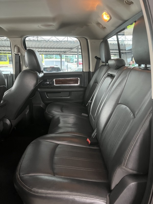 RAM 6.7 2500 LARAMIE 4X4 CD I6 TURBO DIESEL 4P AUTOMÁTICO - 2012 - CAXIAS DO SUL