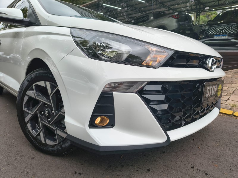 HB20 1.0 PLATINUM 12V TURBO FLEX 4P AUTOMÁTICO - 2024 - DOIS IRMãOS