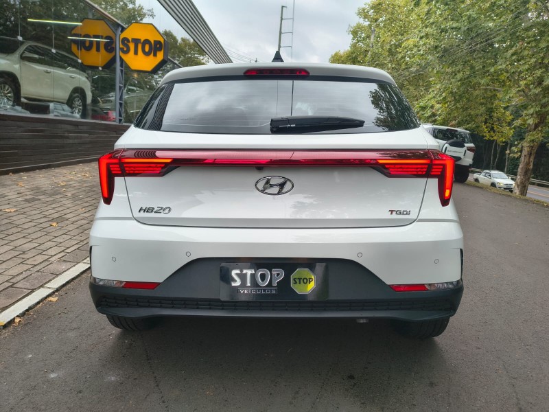 HB20 1.0 PLATINUM 12V TURBO FLEX 4P AUTOMÁTICO - 2024 - DOIS IRMãOS