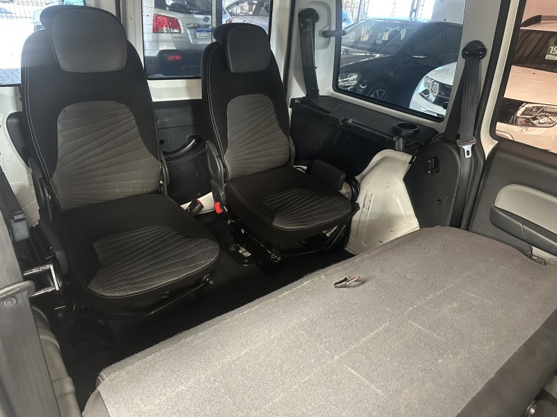 DOBLÓ 1.8 MPI ESSENCE 16V FLEX 7P MANUAL - 2015 - CAXIAS DO SUL