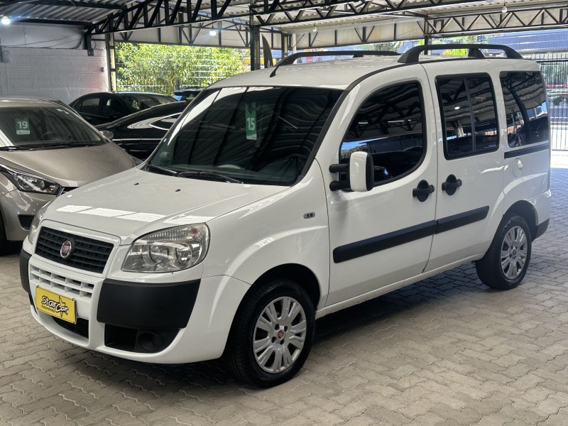doblo 1.8 mpi essence 16v flex 7p manual 2015 caxias do sul