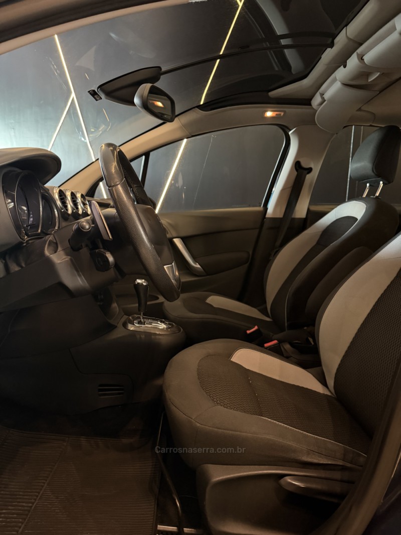 C3 1.6 EXCLUSIVE 16V FLEX 4P AUTOMÁTICO - 2023 - CAXIAS DO SUL