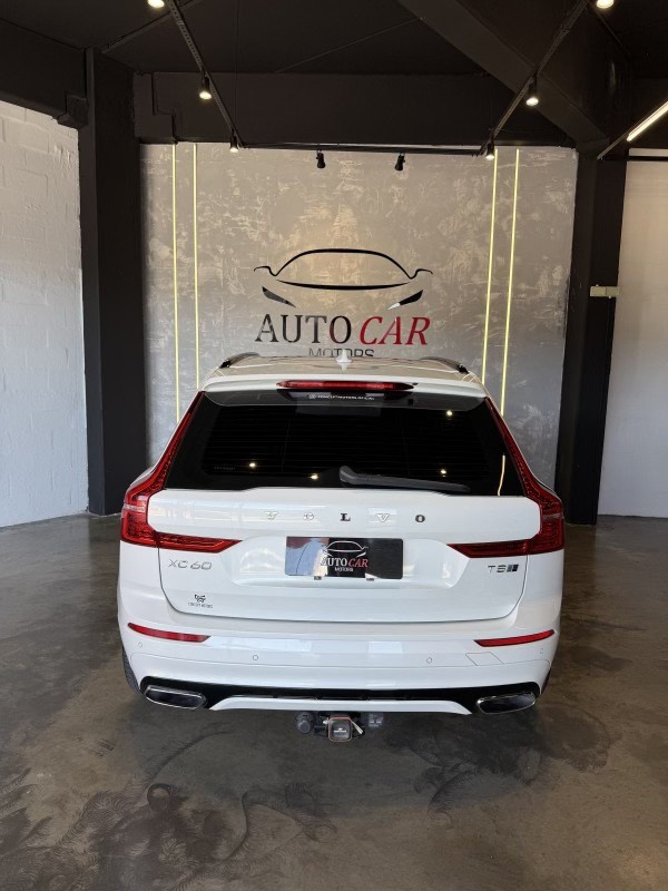 XC60 2.0 T8 R DESIGN HYBRID GASOLINA 4P AUTOMÁTICO - 2020 - CAXIAS DO SUL