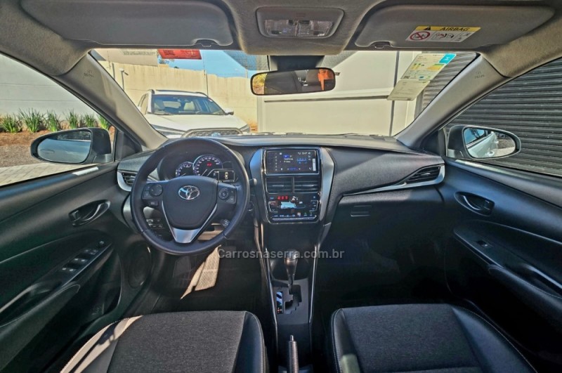 YARIS 1.5 XS SEDAN 16V FLEX 4P AUTOMÁTICO - 2025 - LAJEADO