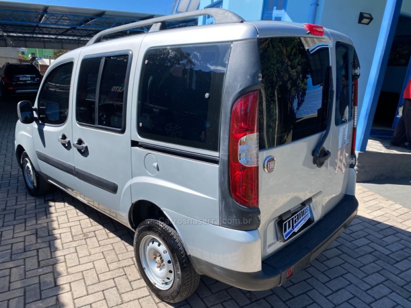 DOBLÓ 1.8 MPI ESSENCE 16V FLEX 7P MANUAL - 2013 - CANELA