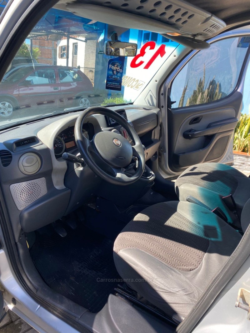 DOBLÓ 1.8 MPI ESSENCE 16V FLEX 7P MANUAL - 2013 - CANELA