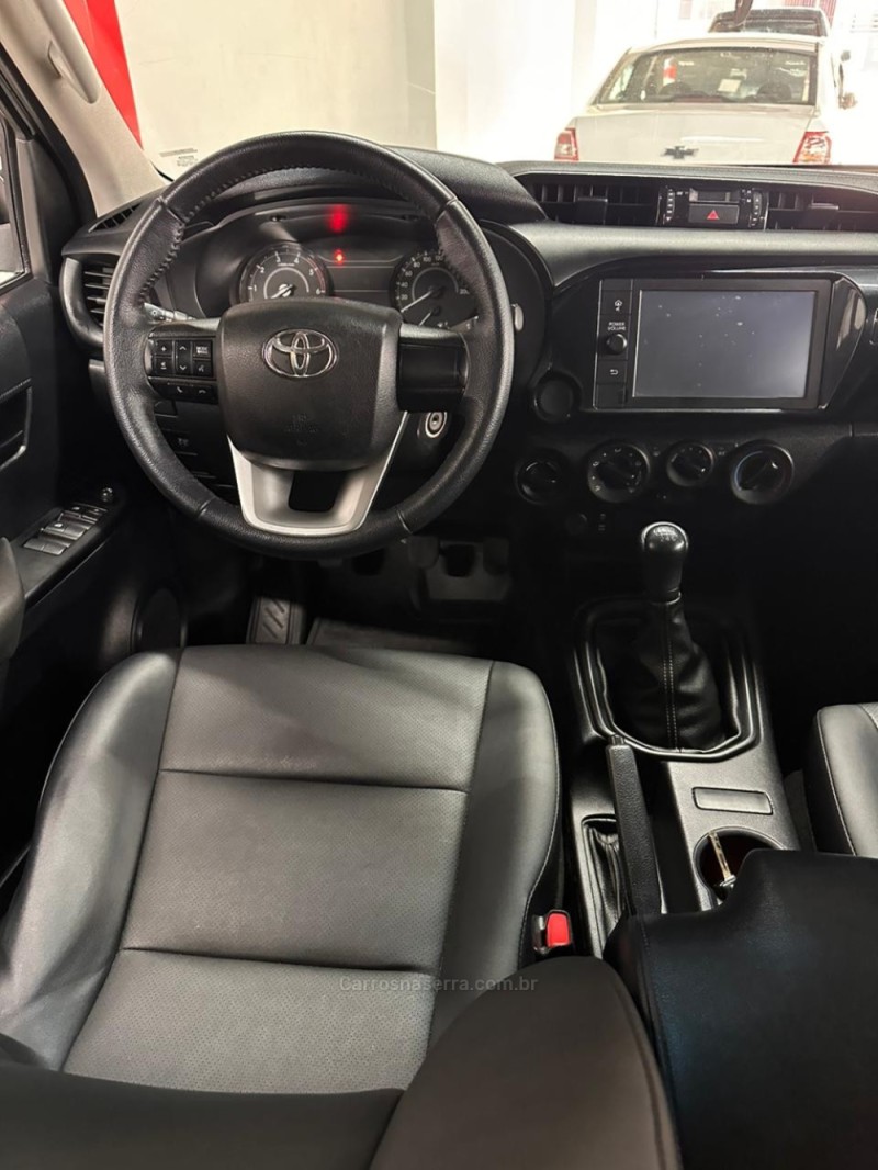 HILUX 2.8 4X4 CD 8V DIESEL 4P MANUAL - 2021 - CAXIAS DO SUL