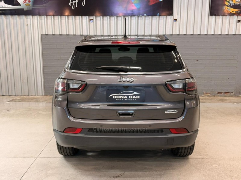 COMPASS 1.3 LONGITUDE T270 16V TURBO FLEX 4P AUTOMÁTICO - 2025 - CAXIAS DO SUL