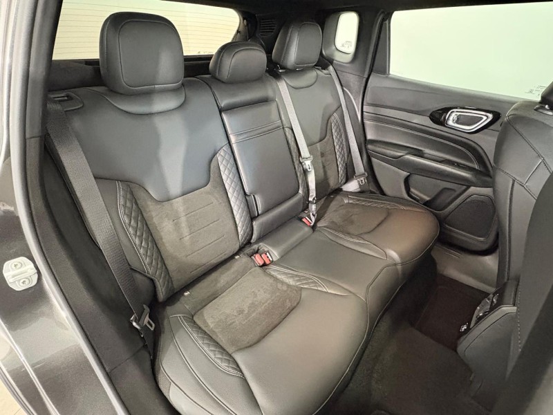 COMPASS 2.0 BLACKHAWK 4 TURBO GASOLINA 4P AUTOMÁTICO - 2025 - FARROUPILHA