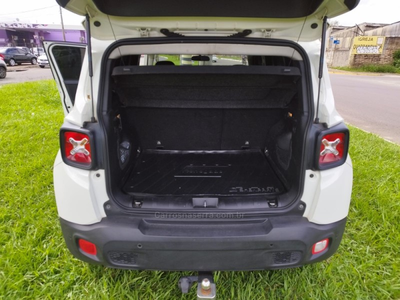 RENEGADE 1.8 16V FLEX LONGITUDE 4P AUTOMÁTICO - 2016 - NOVO HAMBURGO