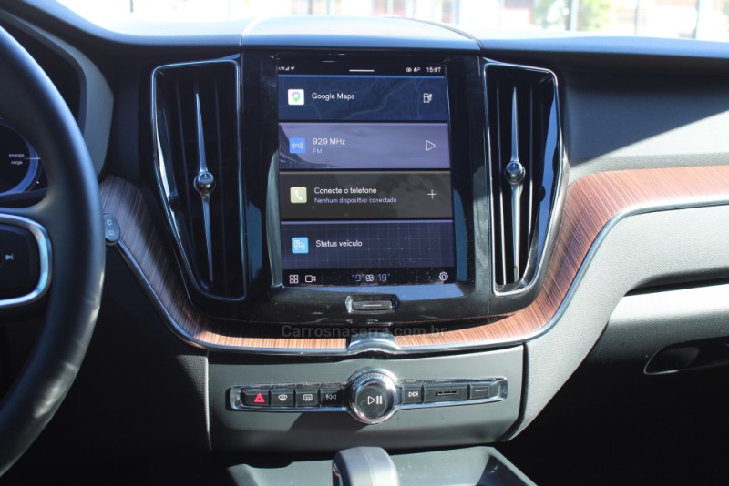 XC60 2.0 T8 RECHARGE PLUS AWD HIBRIDO 4P AUTOMÁTICO - 2024 - CAXIAS DO SUL