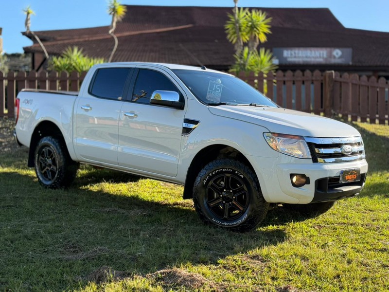 RANGER 3.2 XLT 4X4 CD 20V DIESEL 4P AUTOMÁTICO - 2015 - LAGOA VERMELHA