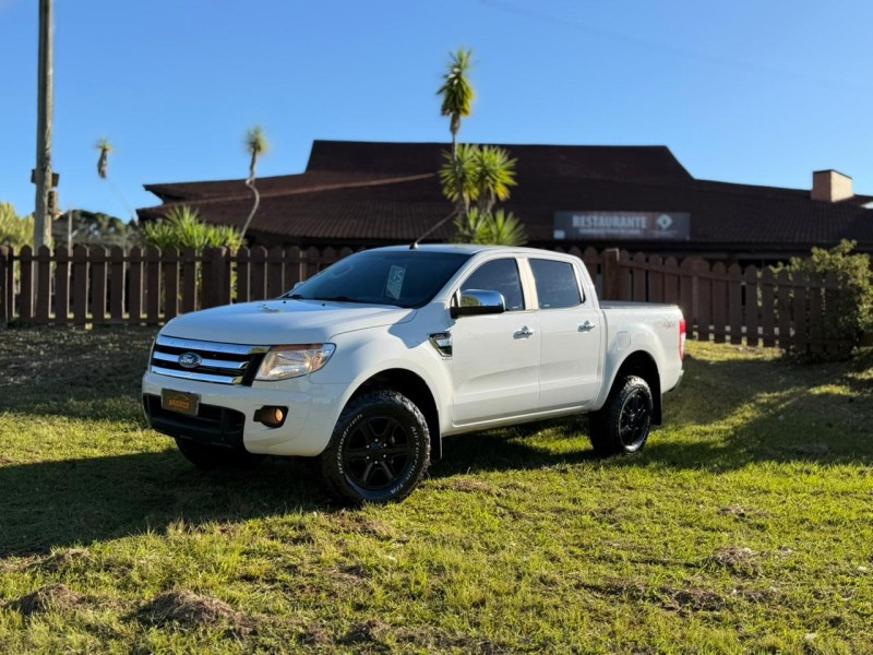 RANGER 3.2 XLT 4X4 CD 20V DIESEL 4P AUTOMÁTICO - 2015 - LAGOA VERMELHA