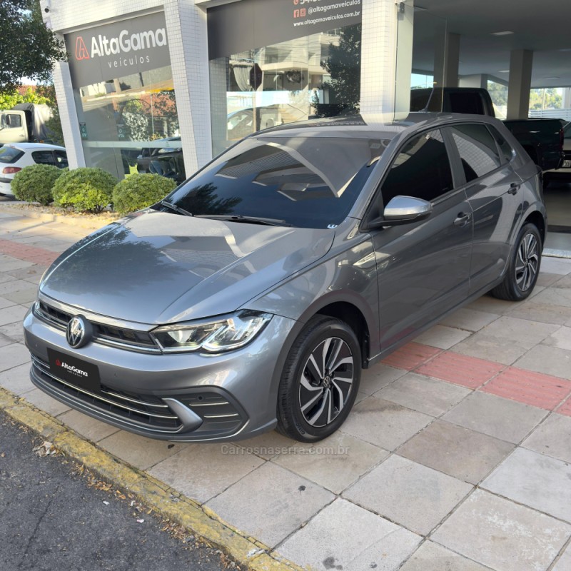 POLO 1.0 170 TSI 12V HIGHLINE FLEX 4P AUTOMÁTICO
