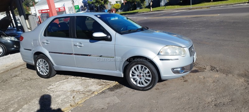 SIENA 1.0 MPI ELX 8V FLEX 4P MANUAL - 2010 - FARROUPILHA