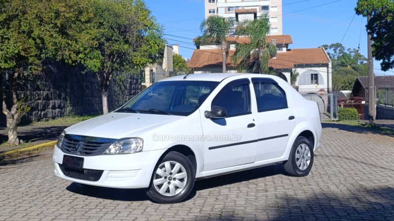 logan 1.0 authentique 12v flex 4p manual 2011 caxias do sul