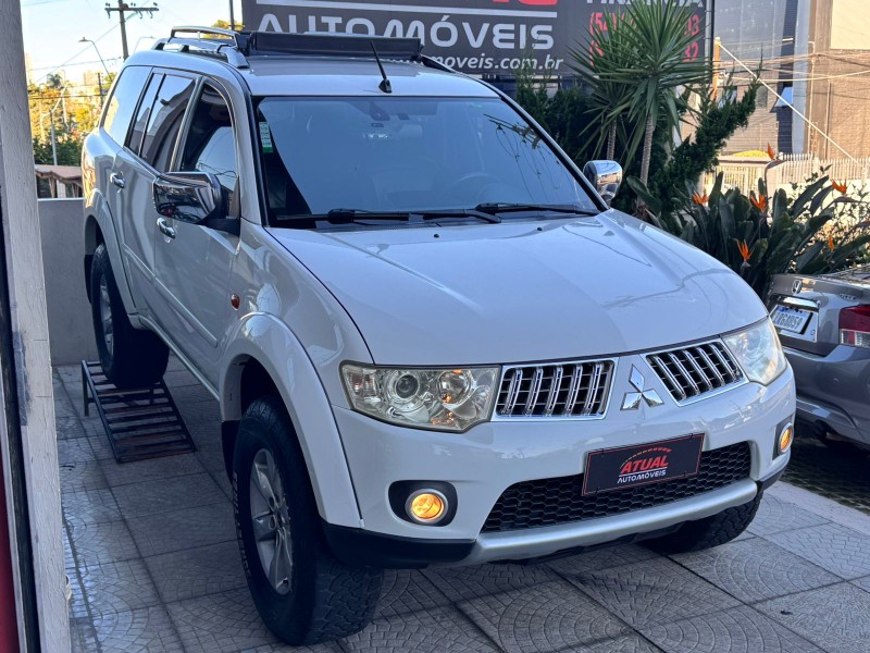 PAJERO DAKAR 3.5 HPE 7 LUGARES 4X4 V6 24V FLEX 4P AUTOMÁTICO - 2013 - CAXIAS DO SUL