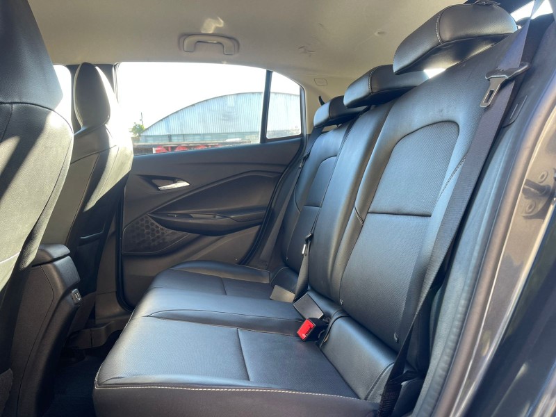 ONIX 1.0 PREMIER II 12V TURBO FLEX 4P AUTOMÁTICO - 2025 - CAXIAS DO SUL