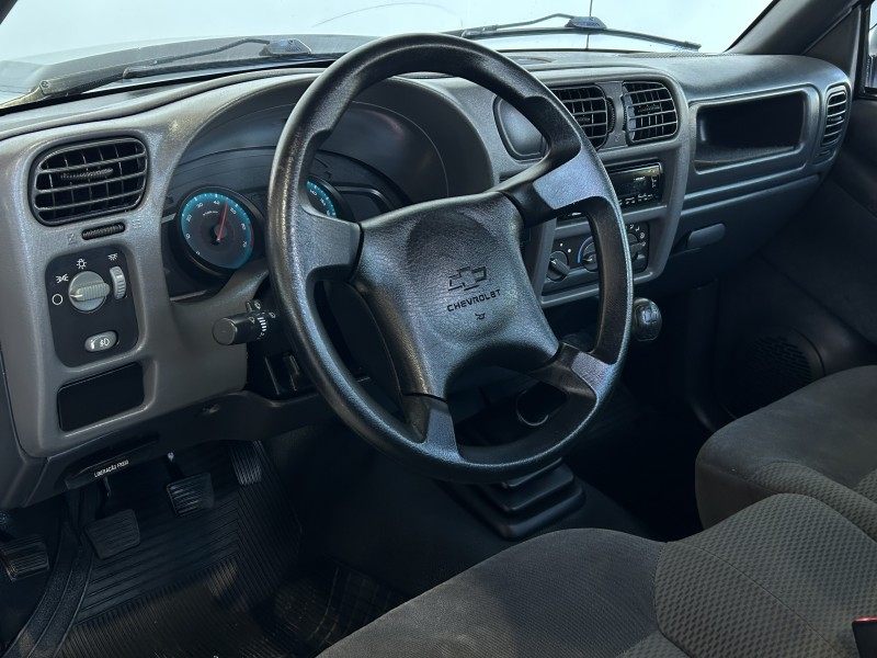 S10 2.4 MPFI ADVANTAGE 4X2 CS 8V FLEX 2P MANUAL - 2011 - CAXIAS DO SUL