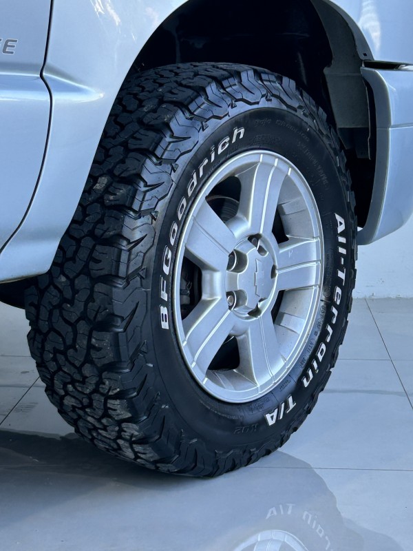 S10 2.4 MPFI ADVANTAGE 4X2 CS 8V FLEX 2P MANUAL - 2011 - CAXIAS DO SUL