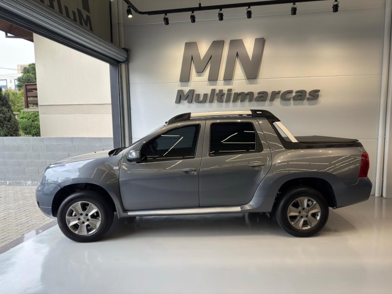 OROCH 1.6 16V DYNAMIQUE FLEX 4P MANUAL - 2016 - BENTO GONçALVES