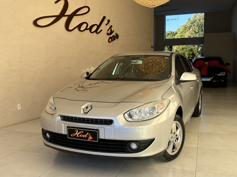 fluence 2.0 dynamique 16v flex 4p automatico 2014 canela