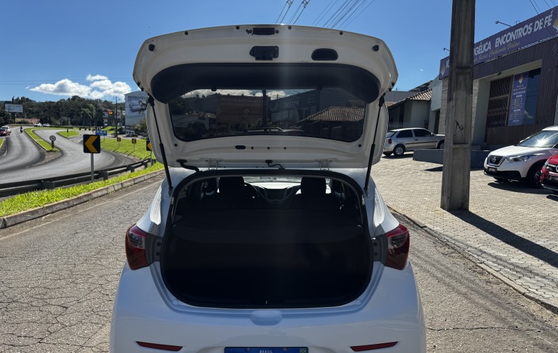 HB20 1.0 COMFORT 12V FLEX 4P MANUAL - 2014 - DOIS IRMãOS