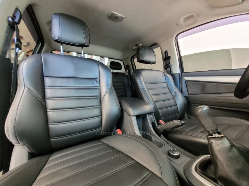 S10 2.8 LT 4X4 CD 16V TURBO DIESEL 4P MANUAL - 2013 - CANELA