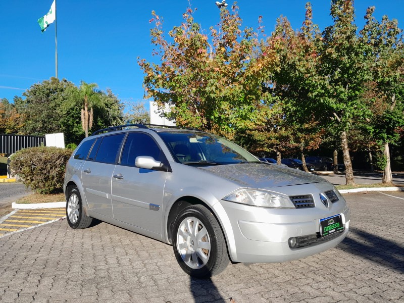 megane 1.6 dynamique grand tour 16v flex 4p manual 2013 caxias do sul