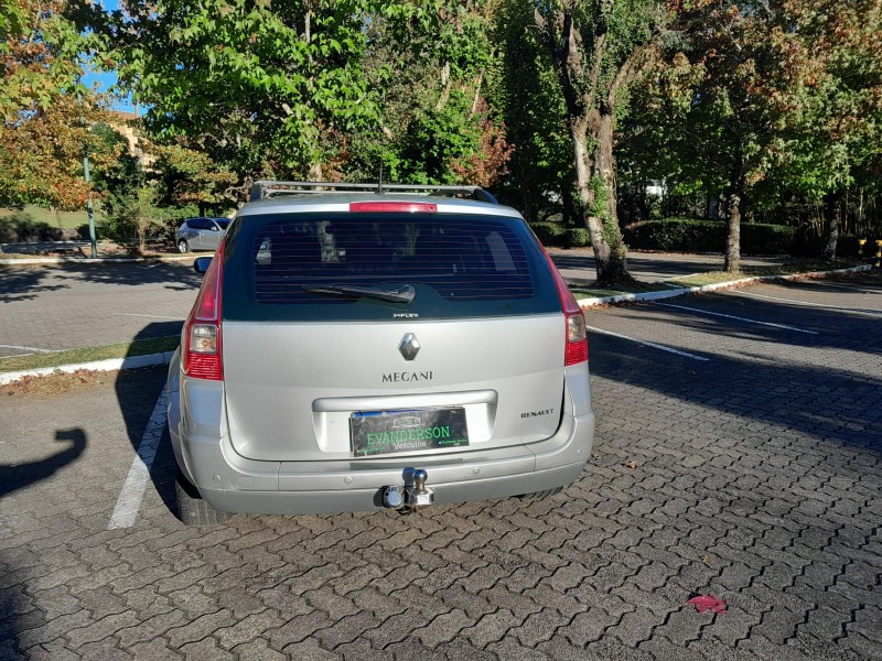 MÉGANE 1.6 DYNAMIQUE GRAND TOUR 16V FLEX 4P MANUAL - 2013 - CAXIAS DO SUL