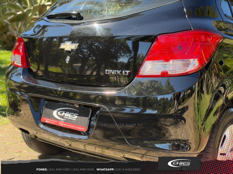 ONIX 1.0 LT 12V TURBO FLEX 4P MANUAL - 2015 - CARLOS BARBOSA