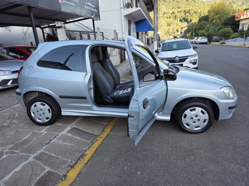 CELTA 1.0 MPFI SPIRIT 8V FLEX 2P MANUAL - 2008 - PICADA CAFé