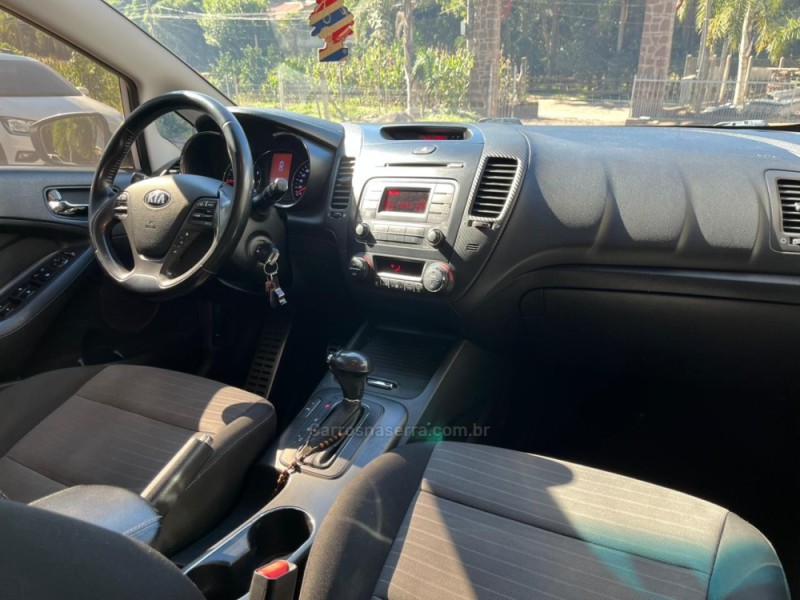 CERATO 1.6 16V SX4 GASOLINA 4P AUTOMÁTICO - 2014 - NOVA BASSANO