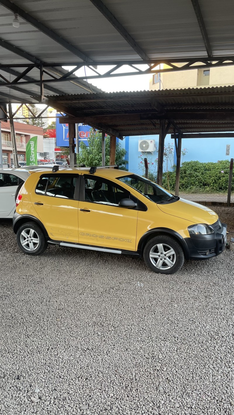 crossfox 1.6 mi flex 8v 4p manual 2010 tapejara