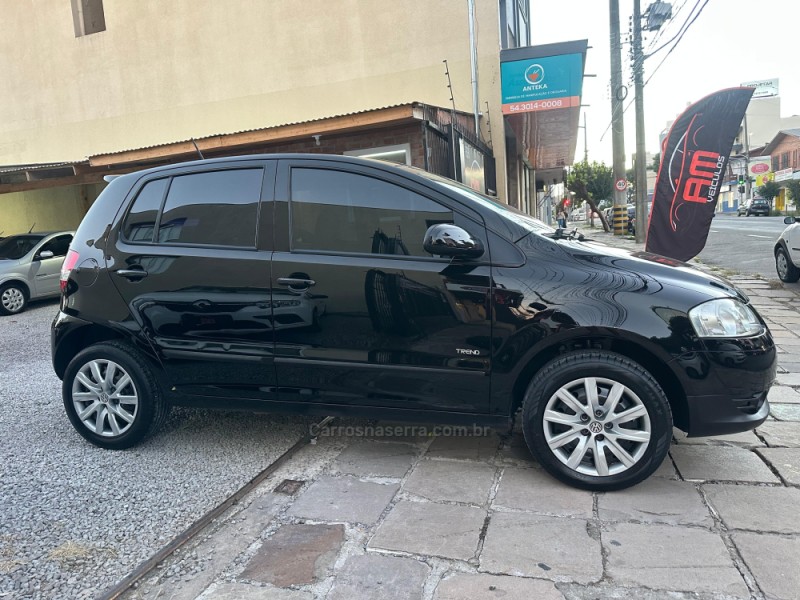 FOX 1.0 MI 8V FLEX 4P MANUAL - 2009 - CAXIAS DO SUL