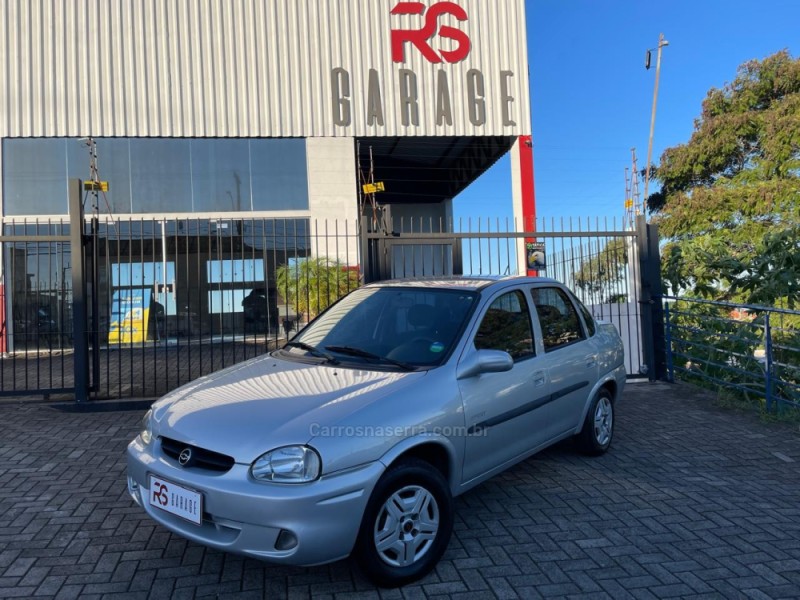 CORSA 1.6 MPFI CLASSIC SEDAN 8V GASOLINA 4P MANUAL - 2005 - NOVO HAMBURGO