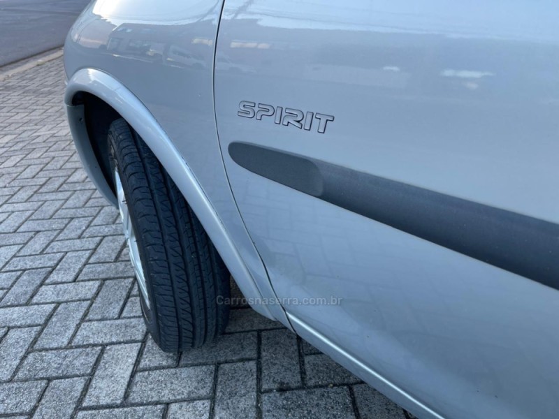 CORSA 1.6 MPFI CLASSIC SEDAN 8V GASOLINA 4P MANUAL - 2005 - NOVO HAMBURGO