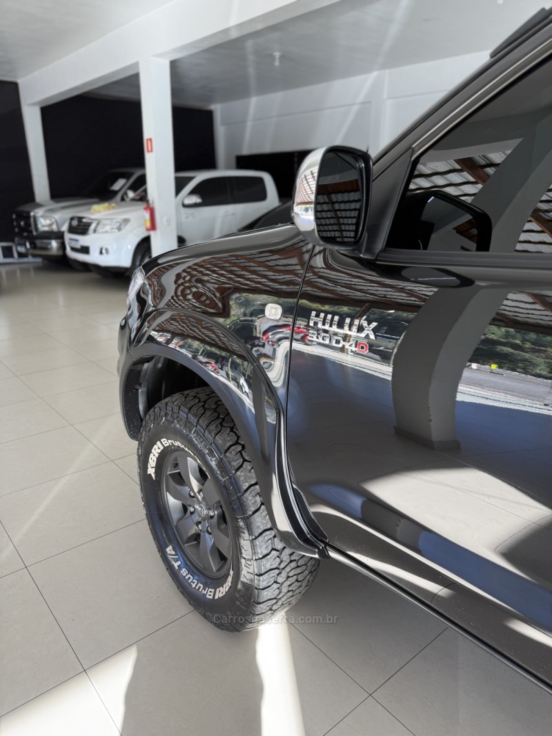 HILUX 3.0 SRV 4X4 CD 16V TURBO INTERCOOLER DIESEL 4P AUTOMÁTICO - 2009 - FARROUPILHA