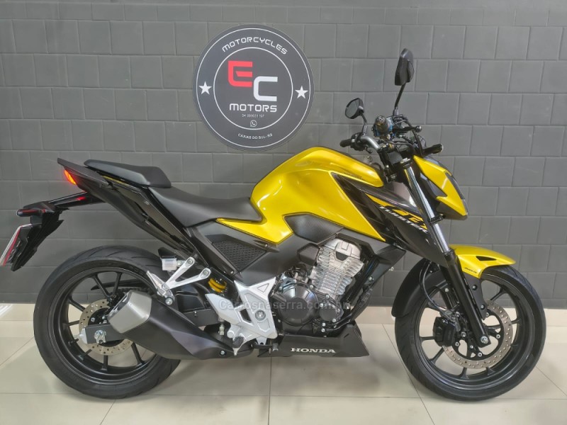 cb 300f twister abs 2023 caxias do sul