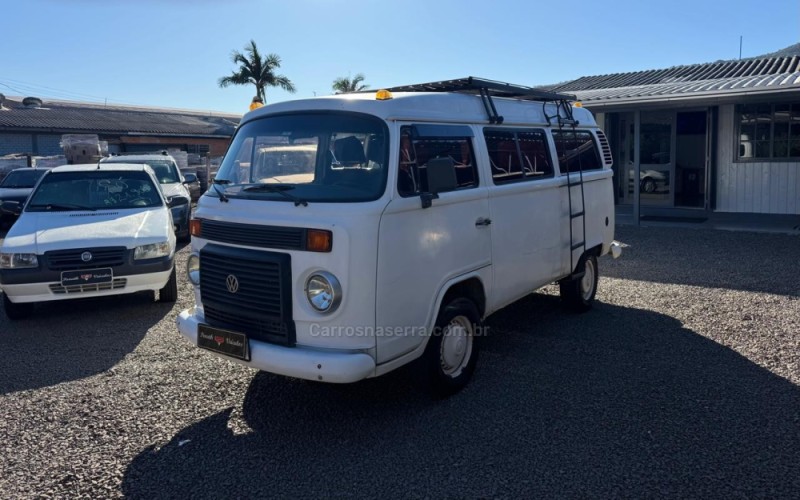 kombi 1.4 mi furgao 8v flex 3p manual 2009 igrejinha