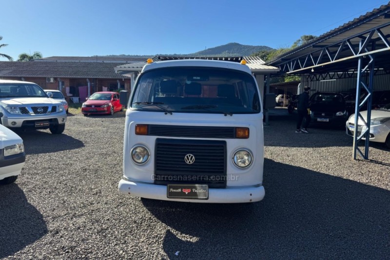 KOMBI 1.4 MI FURGÃO 8V FLEX 3P MANUAL - 2009 - IGREJINHA