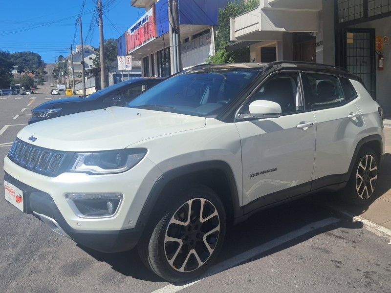 COMPASS 2.0 16V DIESEL LIMITED 4X4 AUTOMÁTICO - 2019 - FLORES DA CUNHA
