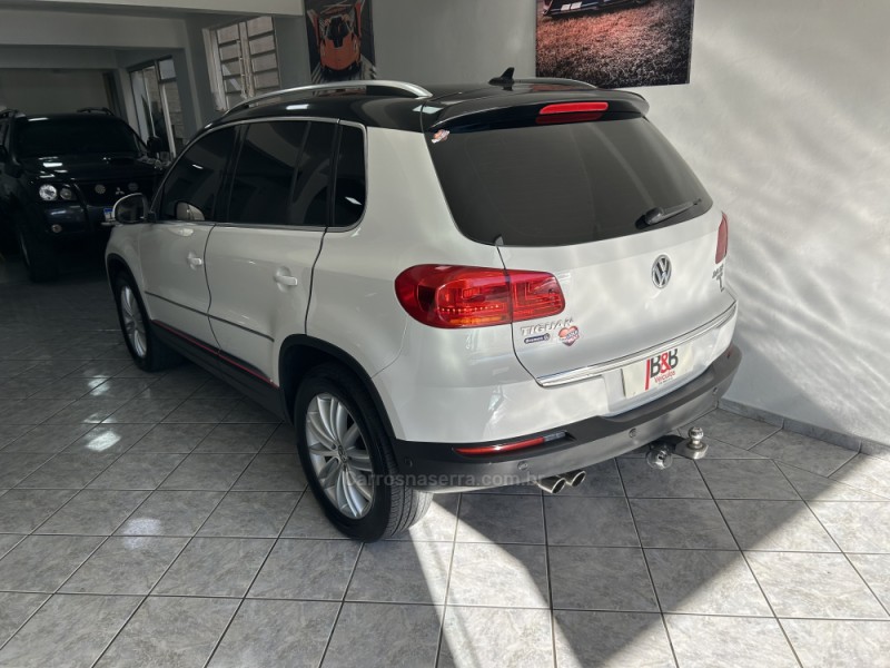 TIGUAN 2.0 TSI 16V TURBO GASOLINA 4P TIPTRONIC - 2014 - NOVA PRATA
