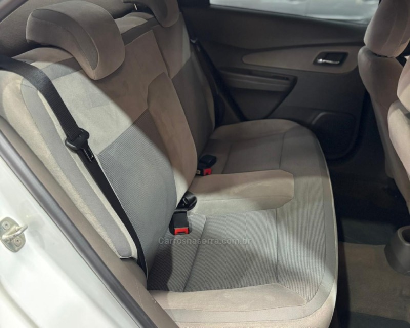 COBALT 1.8 MPFI LTZ 8V FLEX 4P MANUAL - 2015 - VACARIA