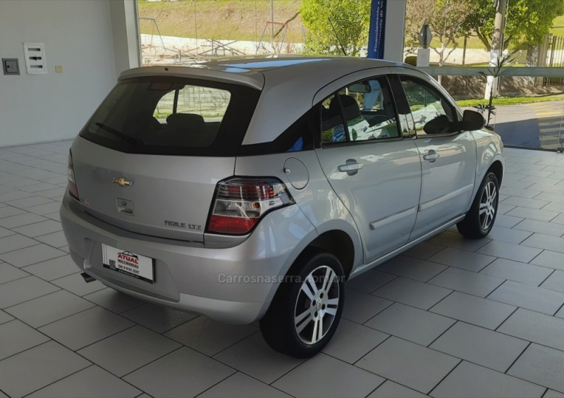 AGILE 1.4 MPFI LTZ 8V FLEX 4P MANUAL - 2013 - GARIBALDI