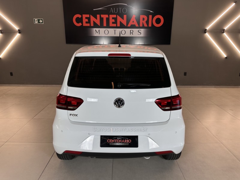 FOX 1.6 CONNECT 8V FLEX 4P MANUAL - 2019 - SAPIRANGA