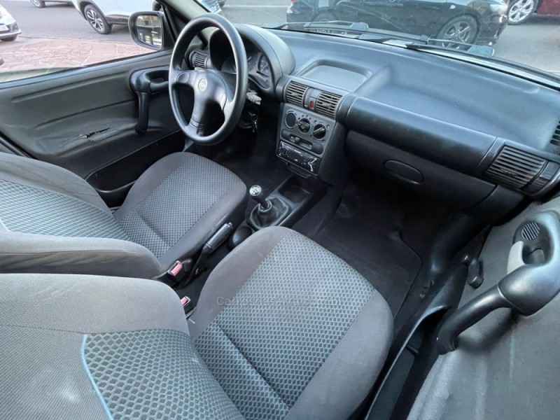 CORSA 1.0 MPFI CLASSIC SEDAN 8V GASOLINA 4P MANUAL - 2003 - CAMPO BOM