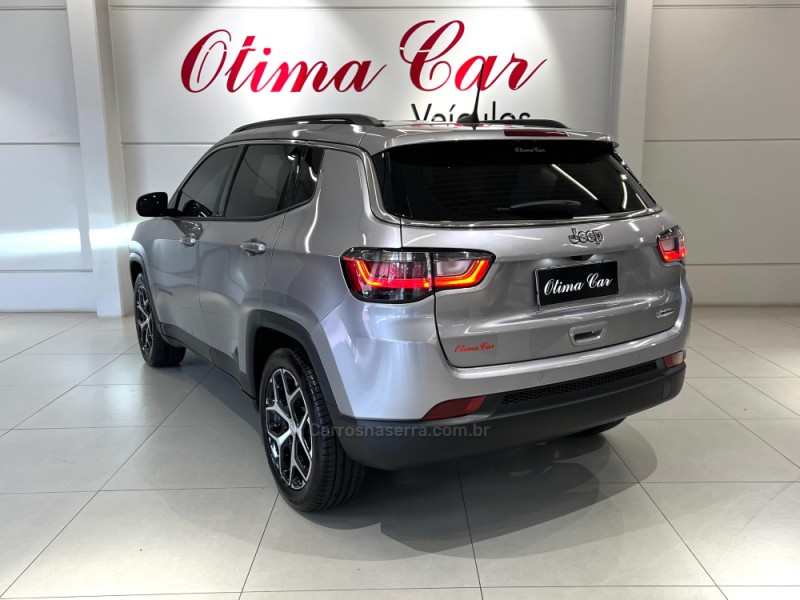 COMPASS 1.3 LONGITUDE T270 16V TURBO FLEX 4P AUTOMÁTICO - 2025 - FLORES DA CUNHA