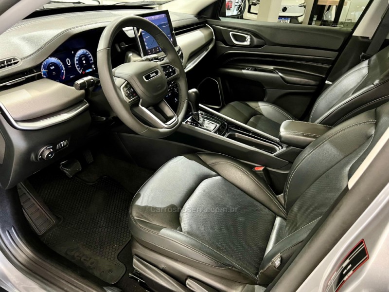 COMPASS 1.3 LONGITUDE T270 16V TURBO FLEX 4P AUTOMÁTICO - 2025 - FLORES DA CUNHA